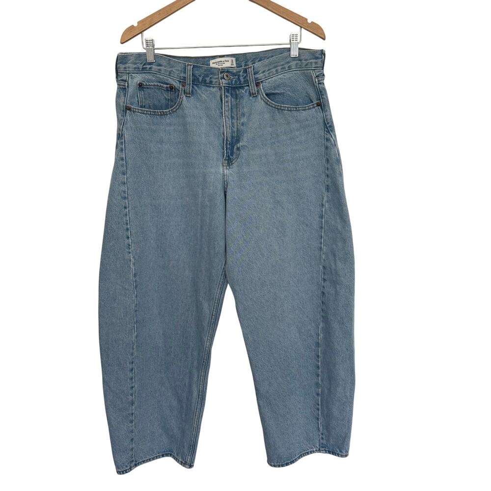 Abercrombie & Fitch The Barrel Jean Curve Love Mid Rise size 31